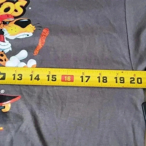 Cheetos crop top - Picture 4 of 5